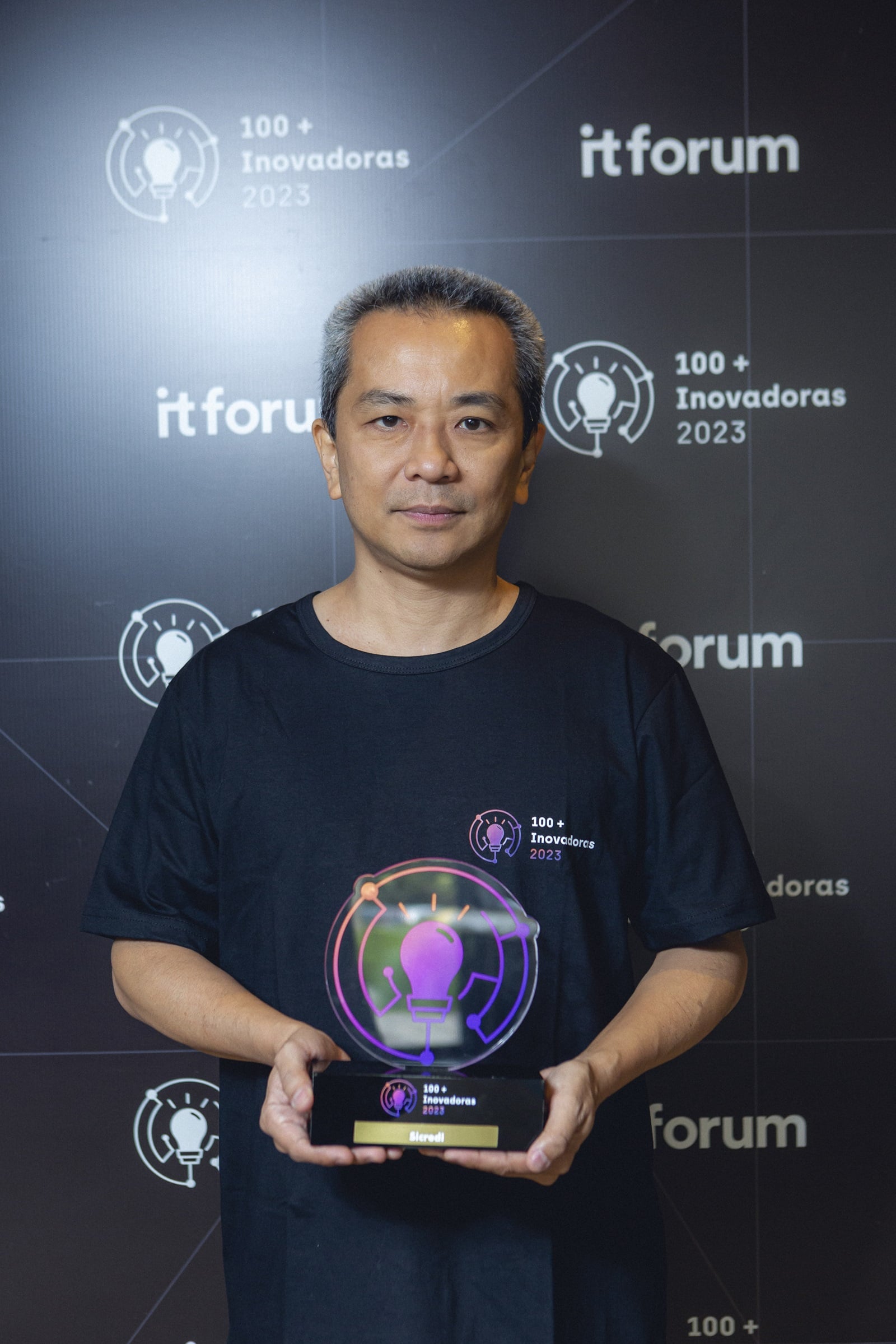 Helio-Matsumoto-Inovadoras-TI-Sicredi-Divulgacao-IT-Forum