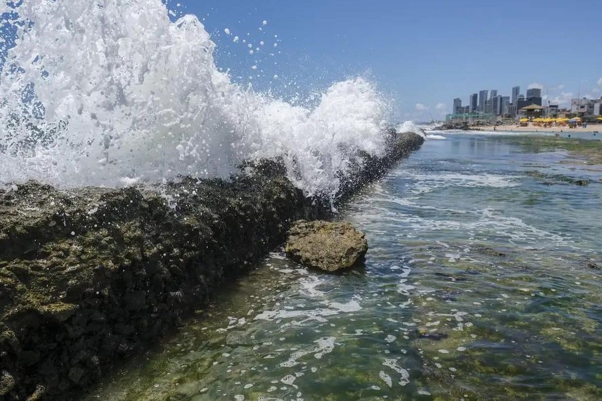 PRAIAS
