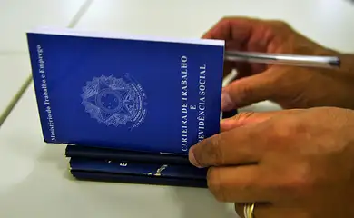 01_carteira_de_trabalho2 (1)
