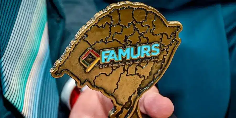 FAMURS