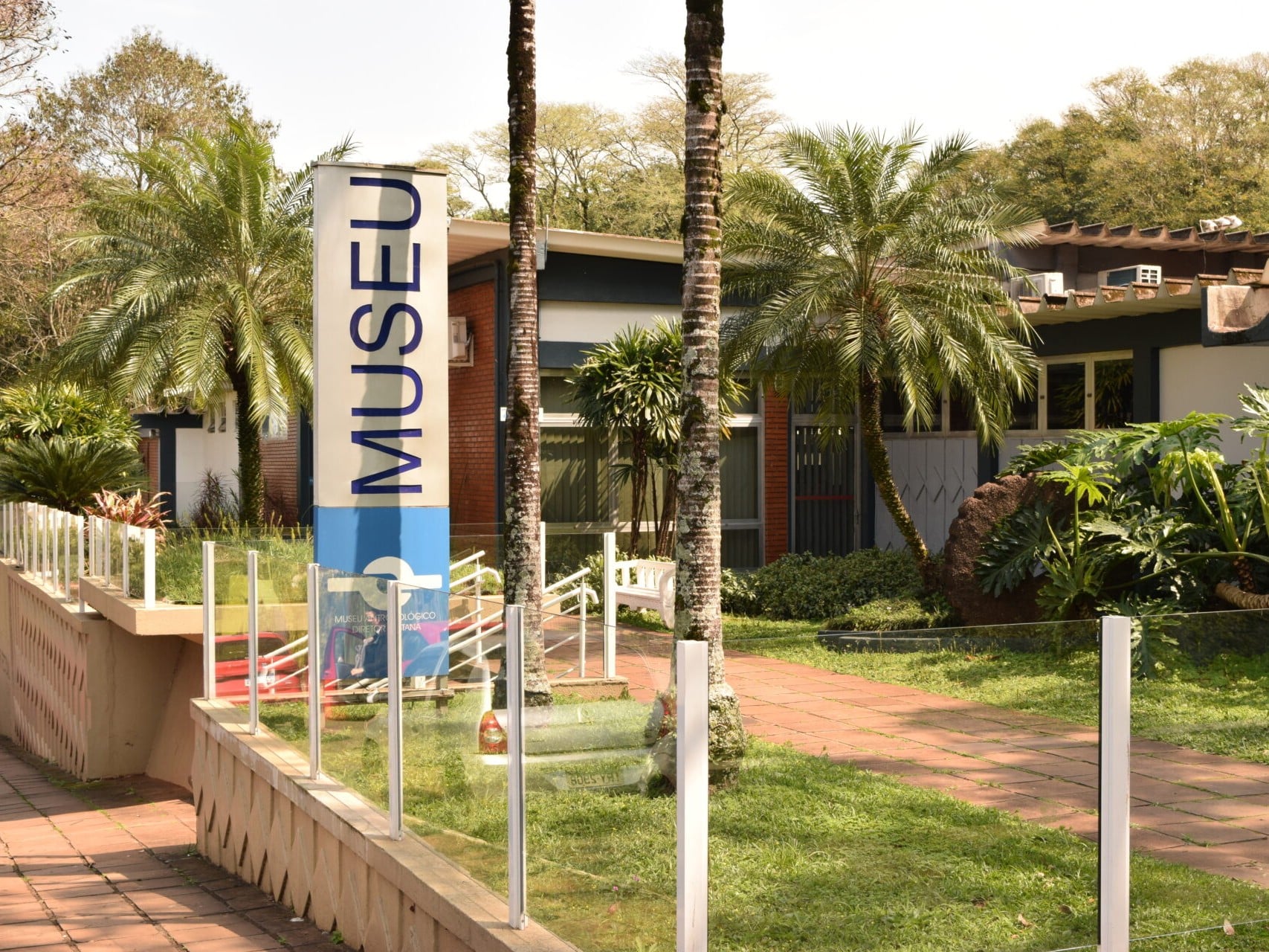 MUSEU